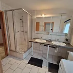 Haus Celina 1 Апартаменты *