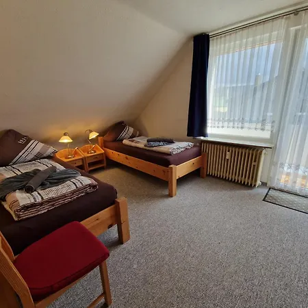 Haus Celina 1 Апартаменты *